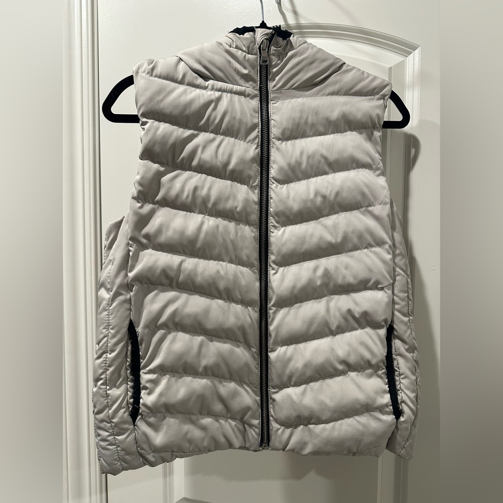 Gap Outdoor Edition Down Alternative Grey Puffer … - image 1